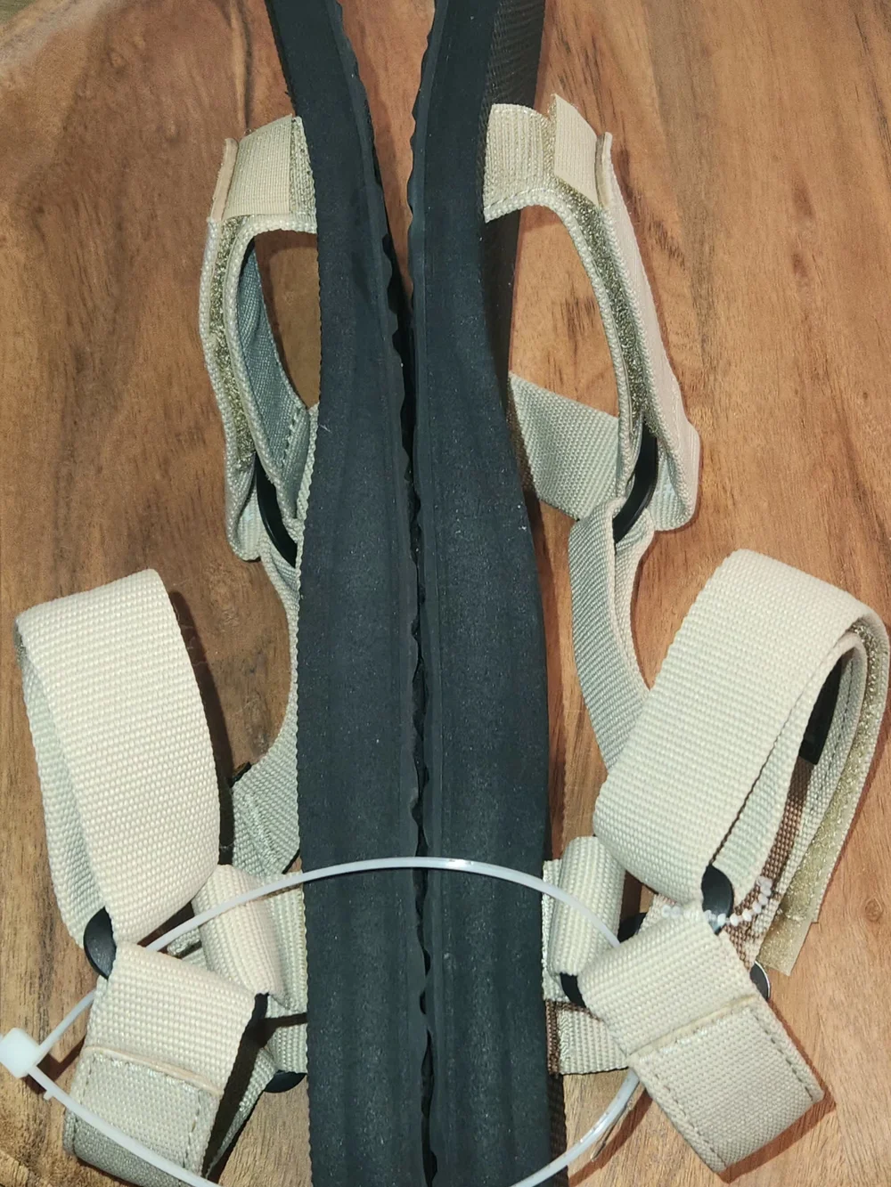 Teva Original Universal Sandals Men's Size 12 White Pepper/Beige & Black NEW